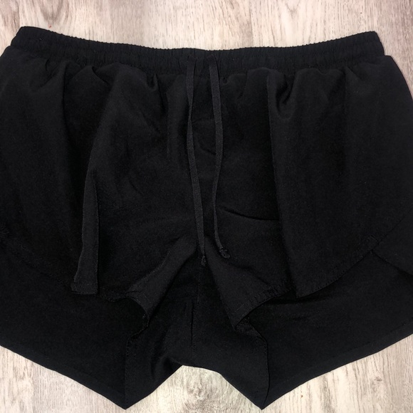 Old Navy Athletic Shorts - Picture 2 of 4